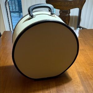 Vintage Round Cream and Black Leather Bowling Bag